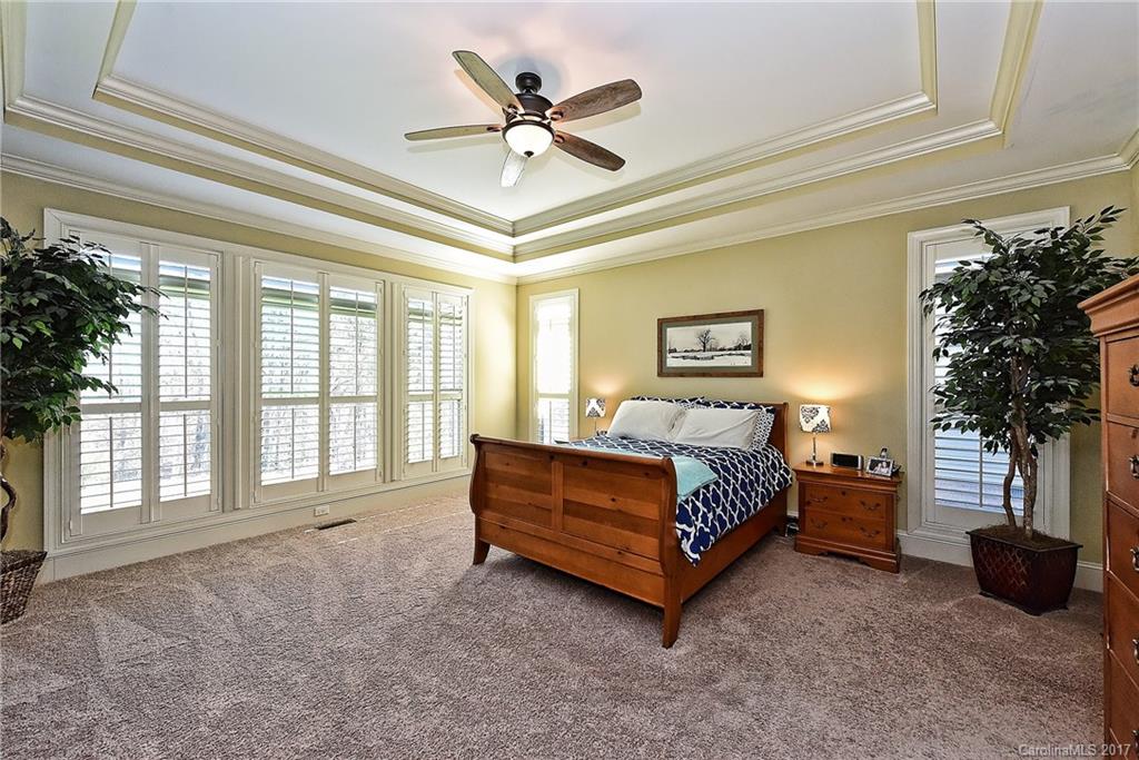 Winding Walk - Residential