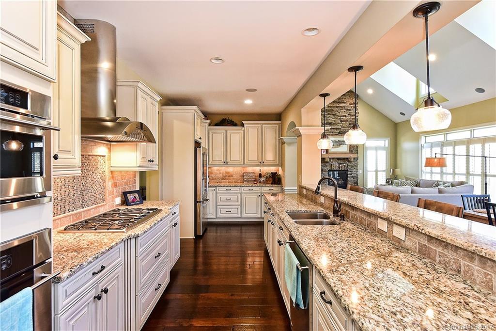 Winding Walk - Residential