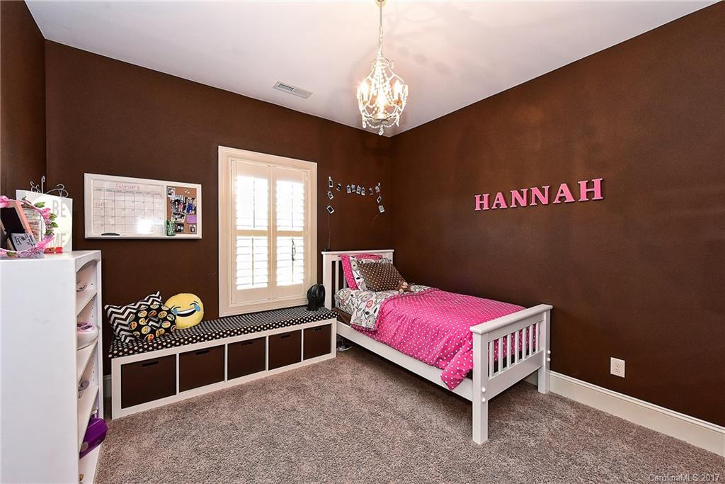 Winding Walk - Residential