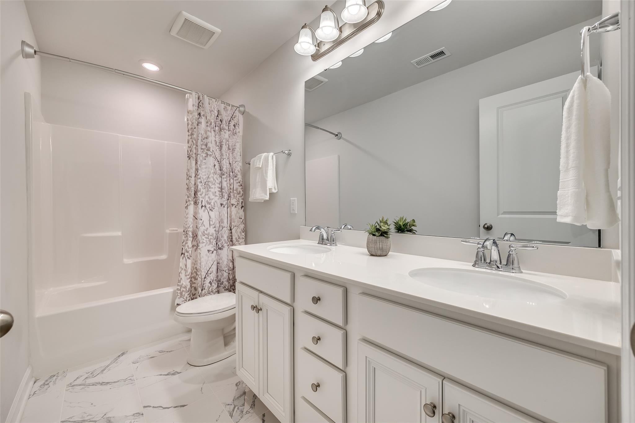 Saxon Place - Residential