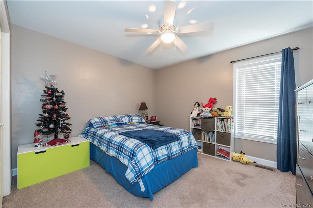 Hunters Ridge - Residential