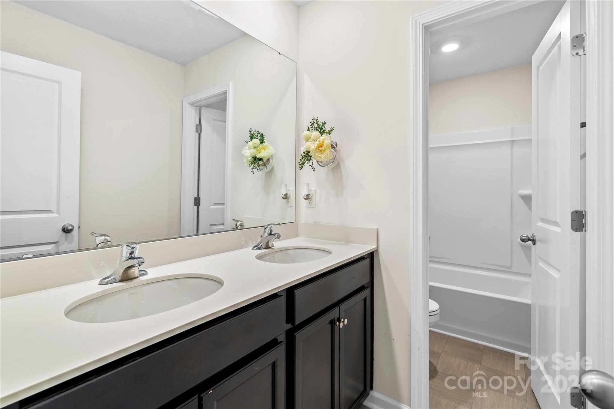 Holbrook Village - Residential