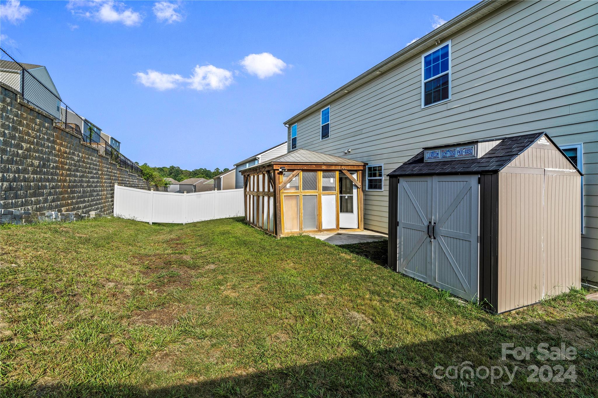 Holbrook Village - Residential
