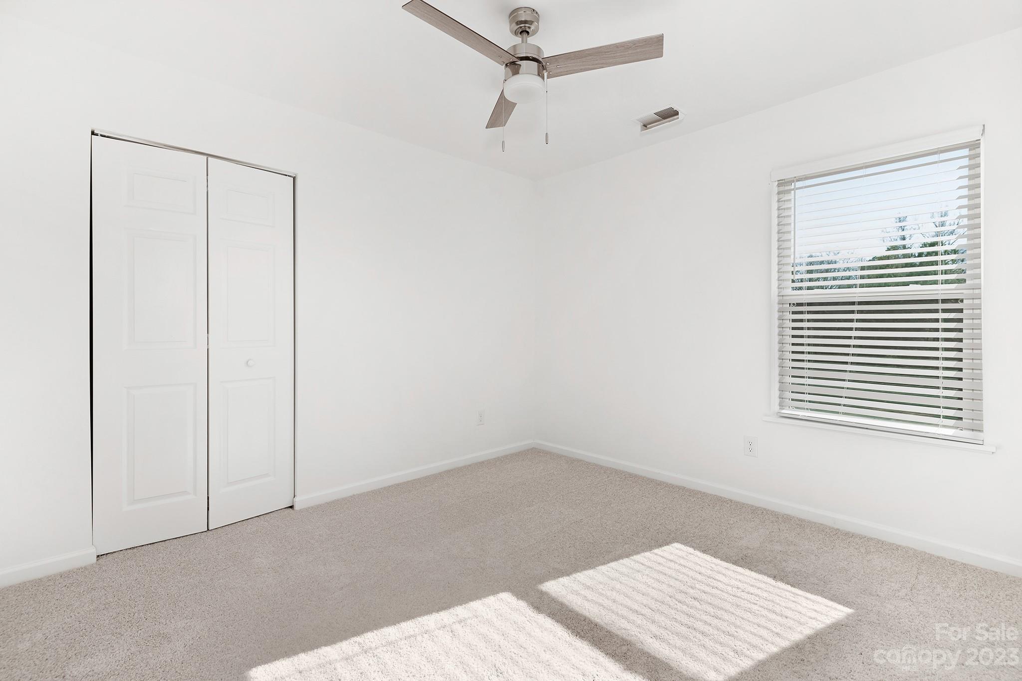 Village Green At Wellsbrook - Residential