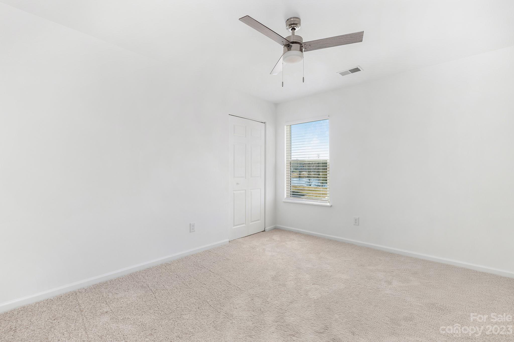 Village Green At Wellsbrook - Residential