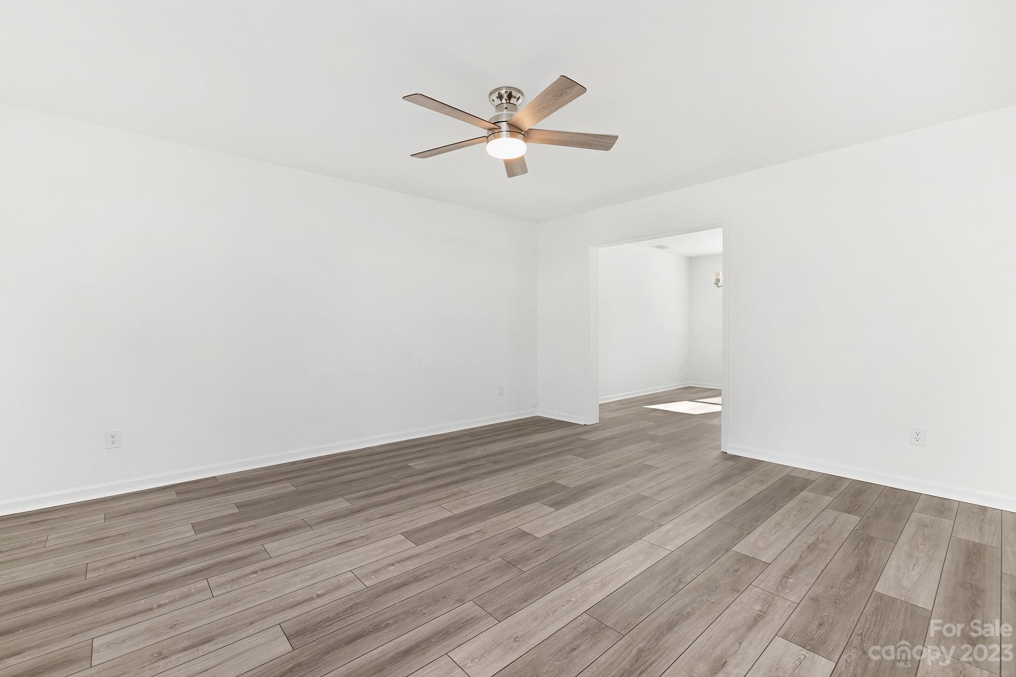 Village Green At Wellsbrook - Residential