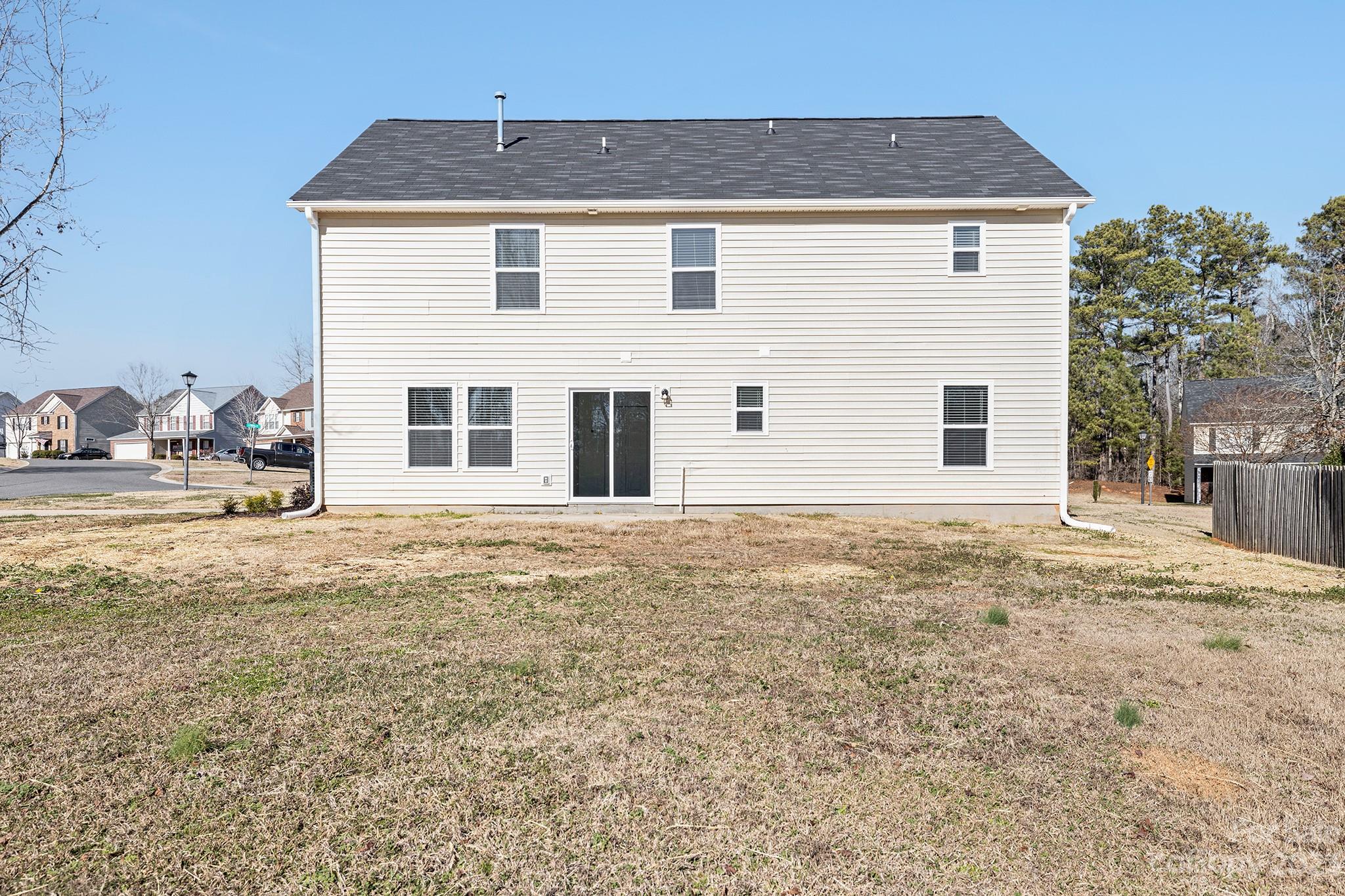 Village Green At Wellsbrook - Residential