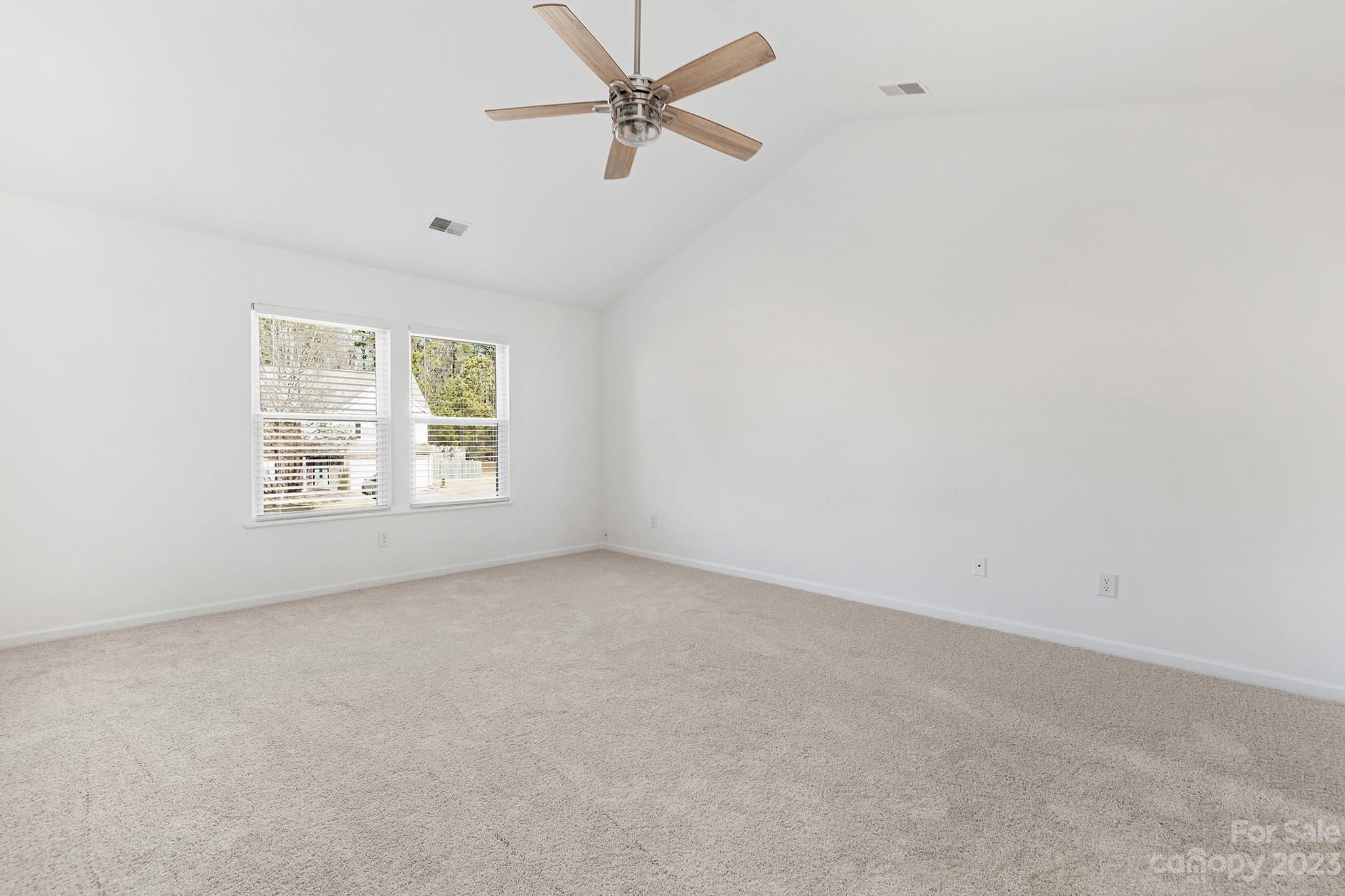 Village Green At Wellsbrook - Residential