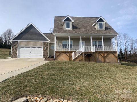 Photo of 119 Tryon View Drive, Flat Rock, NC 28731 (MLS # 4321475)