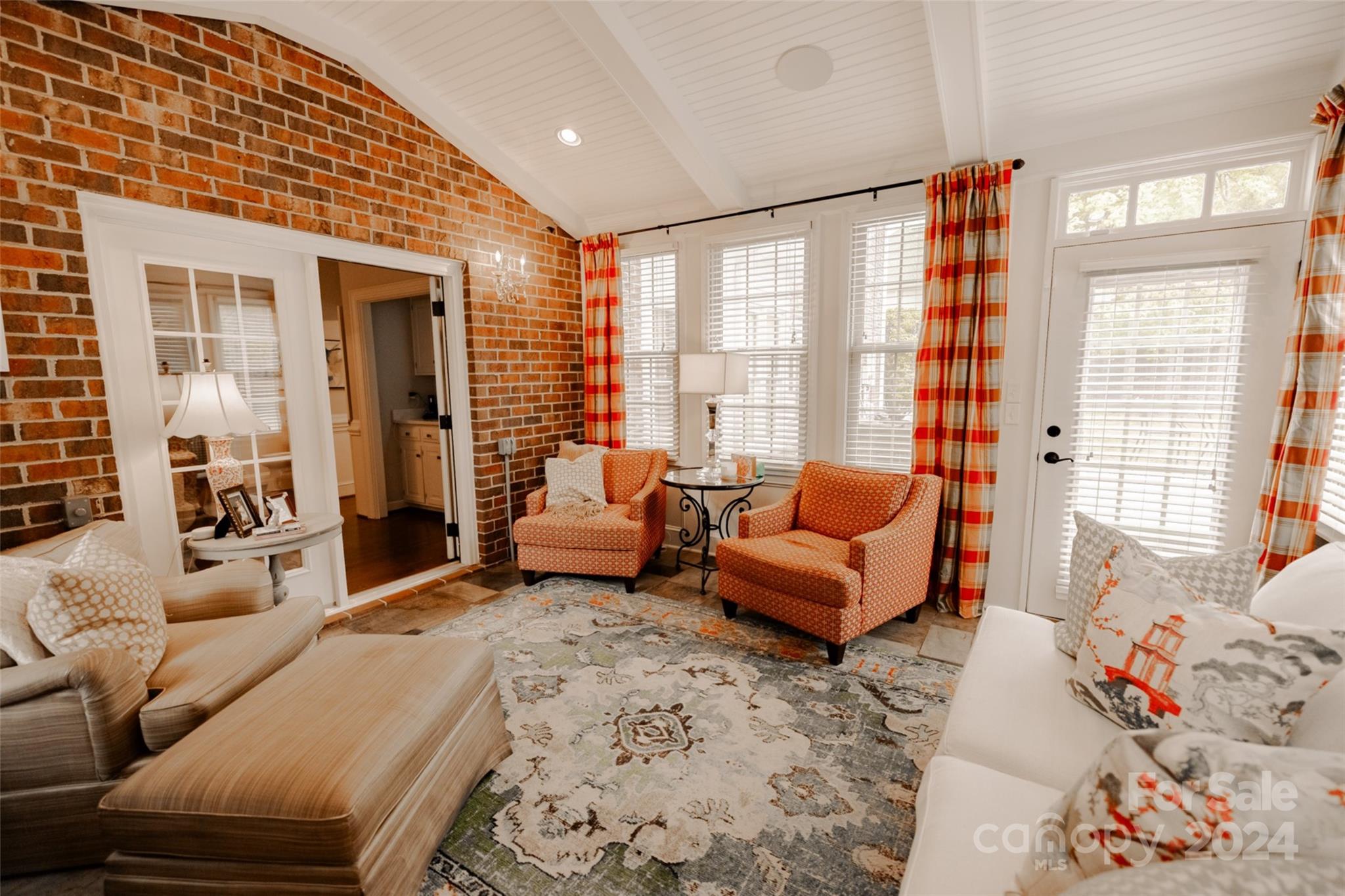 Quail View - Residential