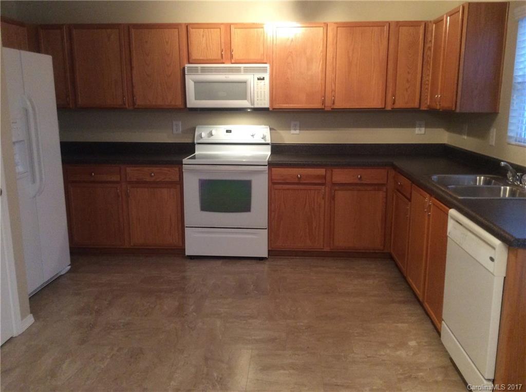 Cabarrus Crossing - Residential Lease