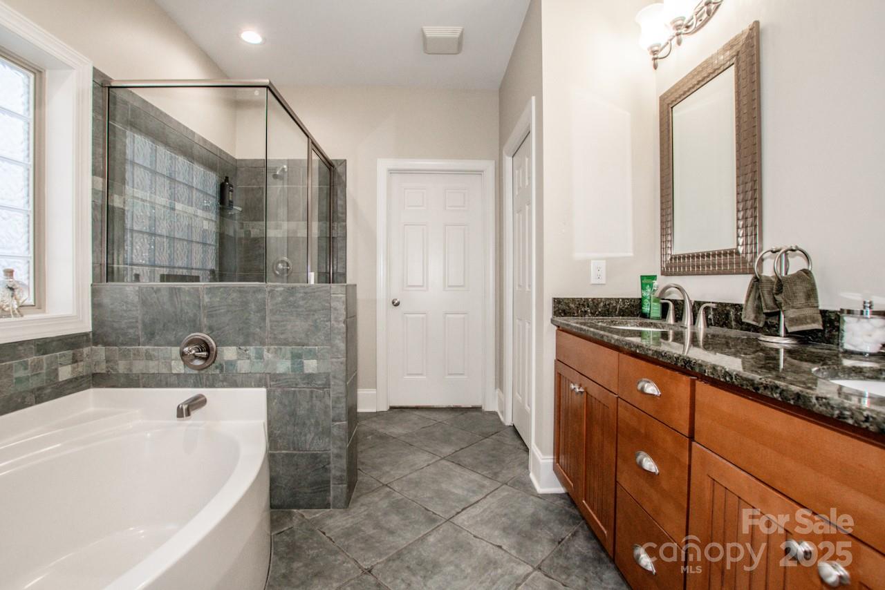 Sunset Bay - Residential