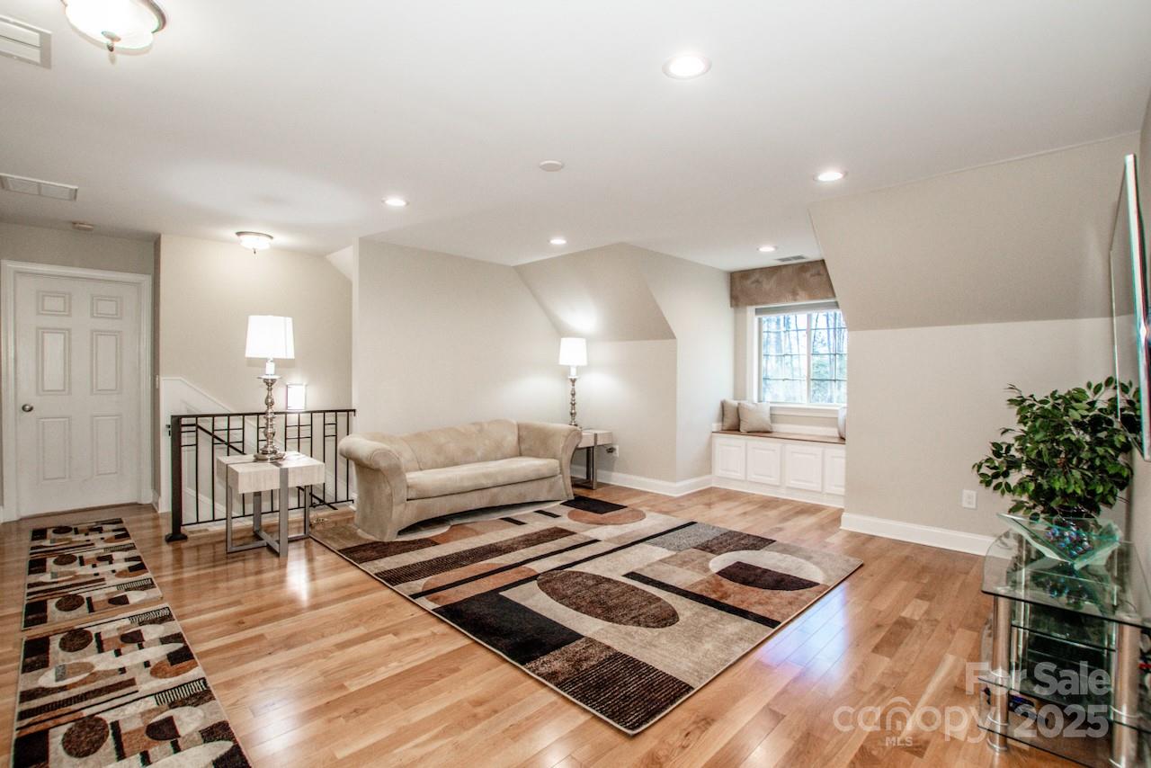 Sunset Bay - Residential