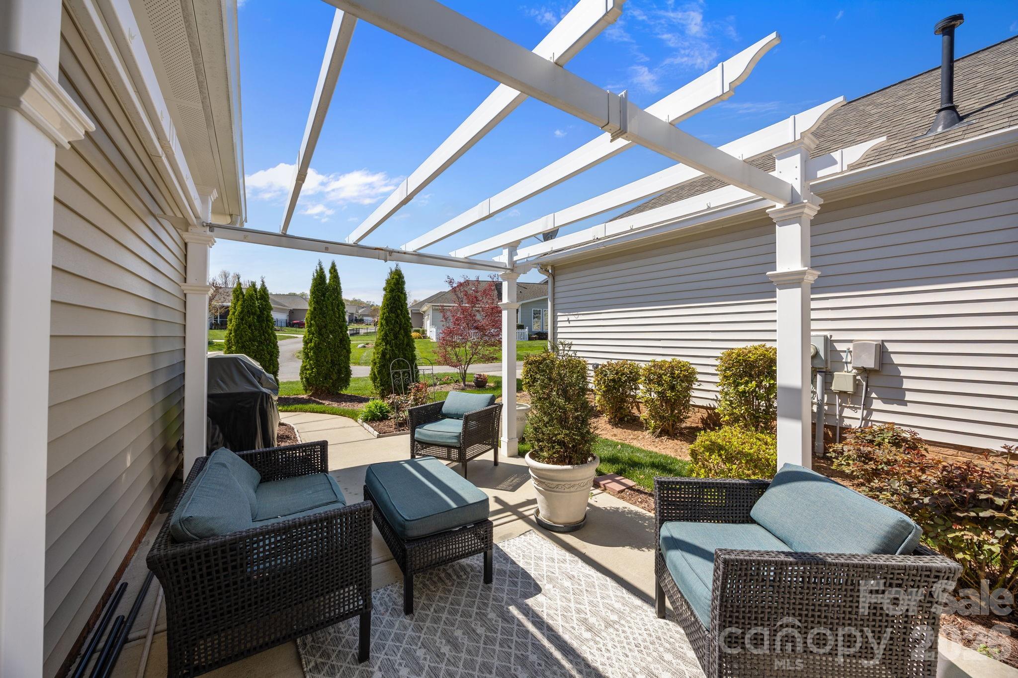 Baileys Glen - Residential