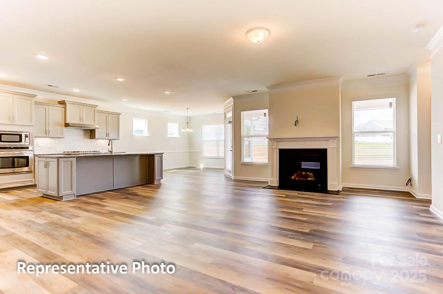 3010 Cedar Falls Drive 13