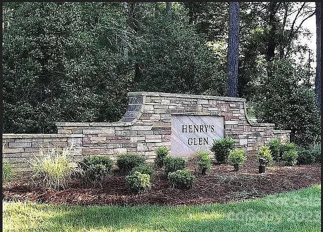 Henrys Glen - Land