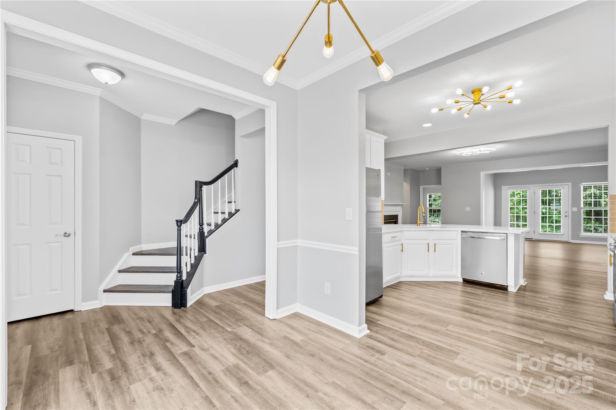 14651 Greenpoint Lane