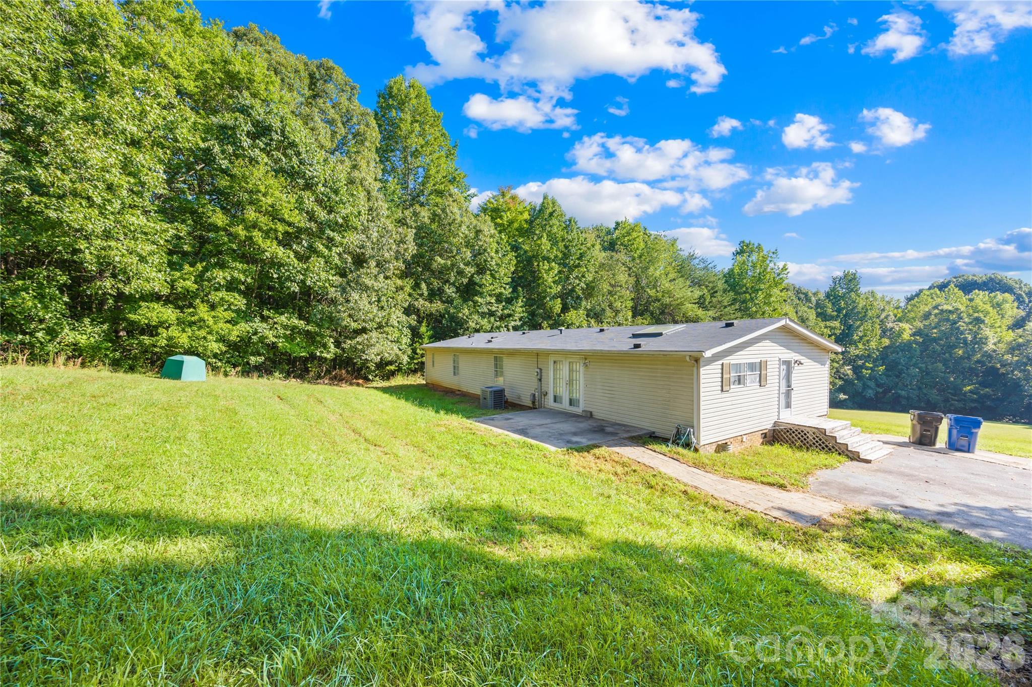 147 Gloria Brook Drive 41