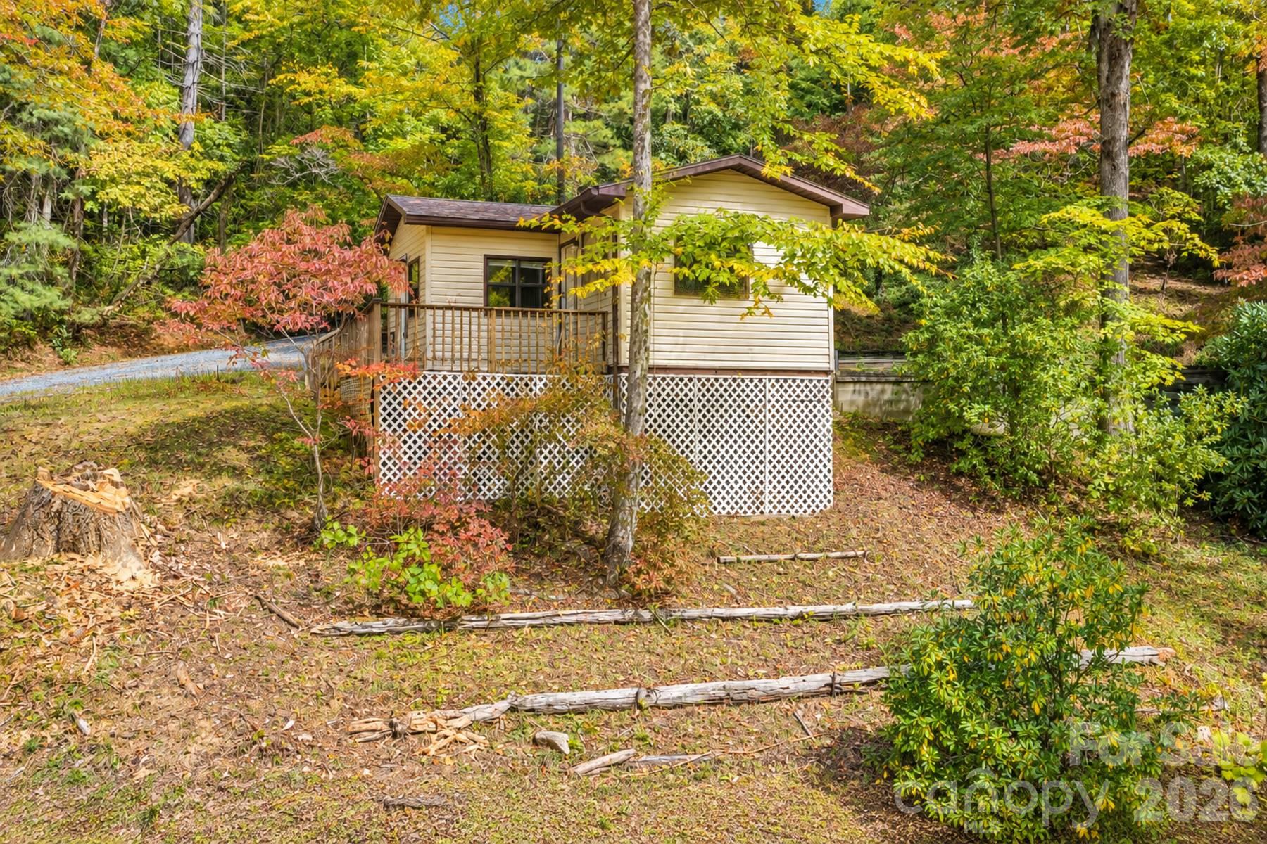 414 Bear Lake Circle