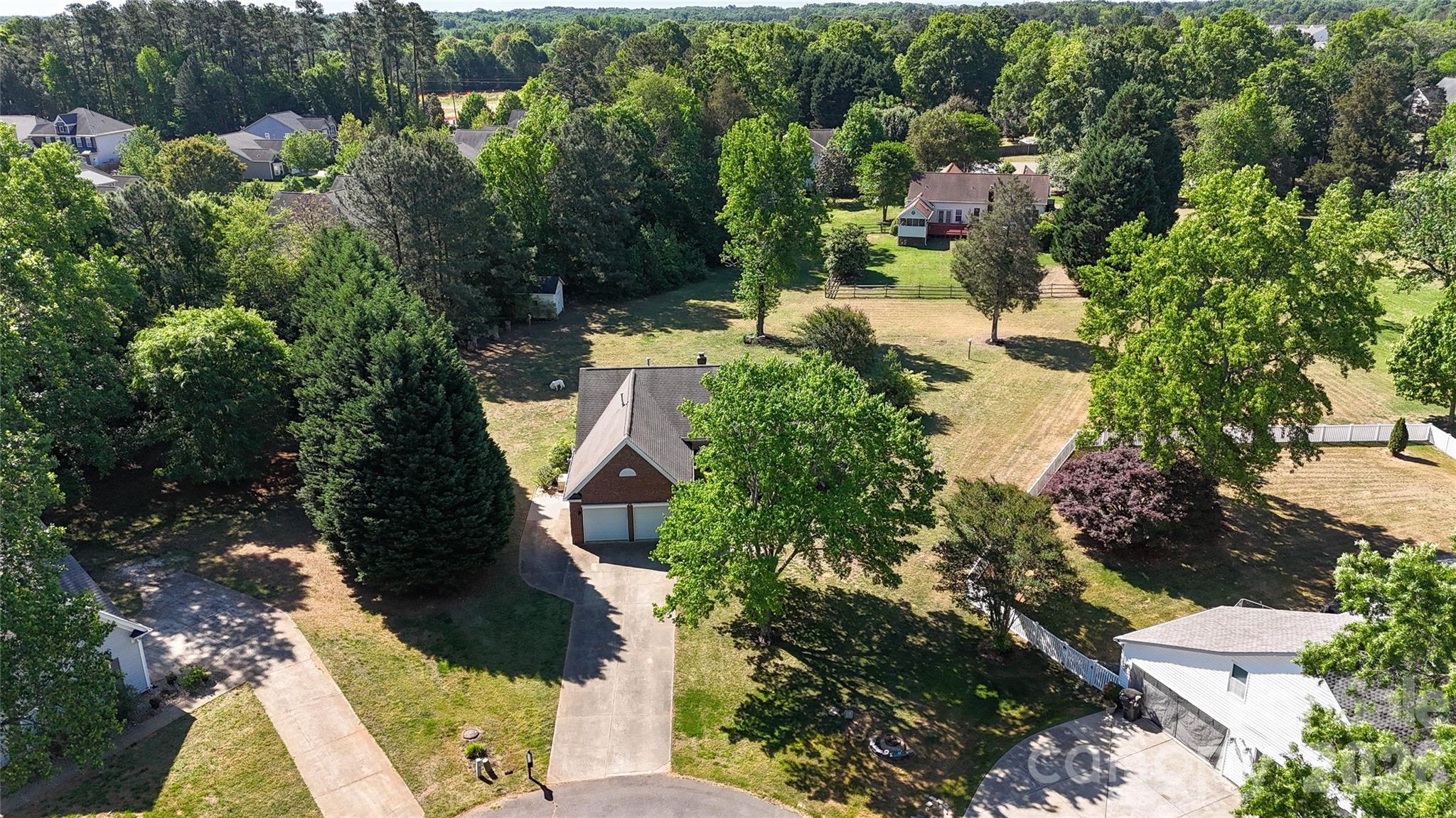 Wiltshire Manor - Residential