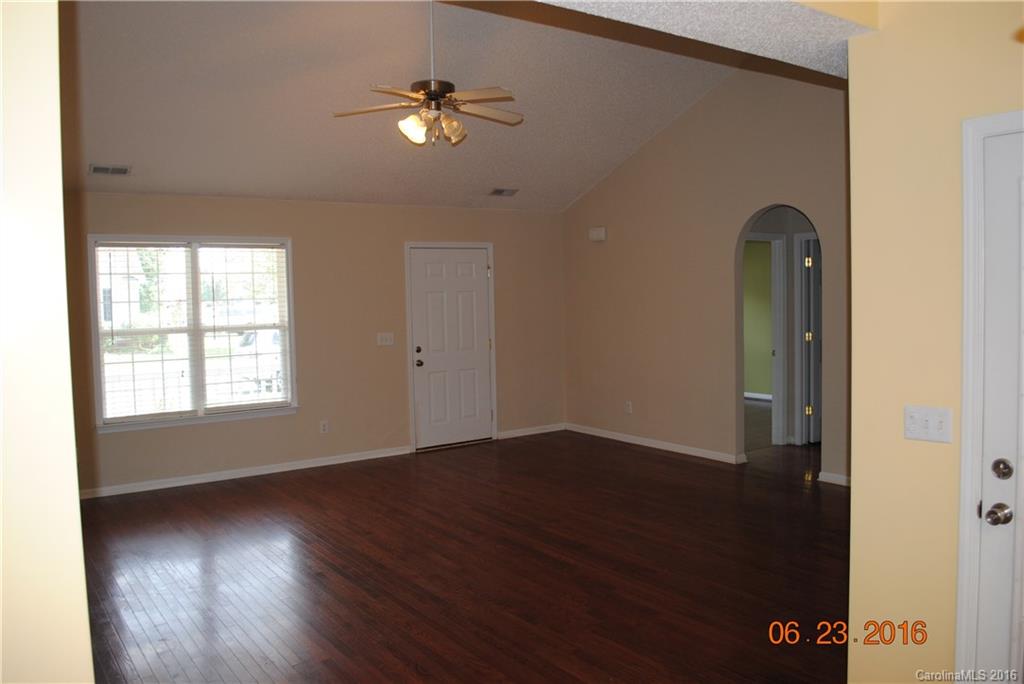 Lakeside - Residential