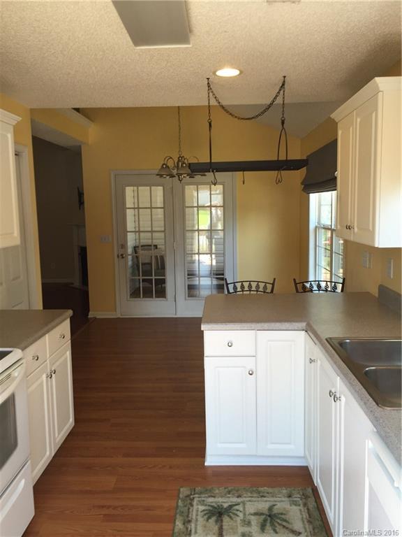 Lakeside - Residential