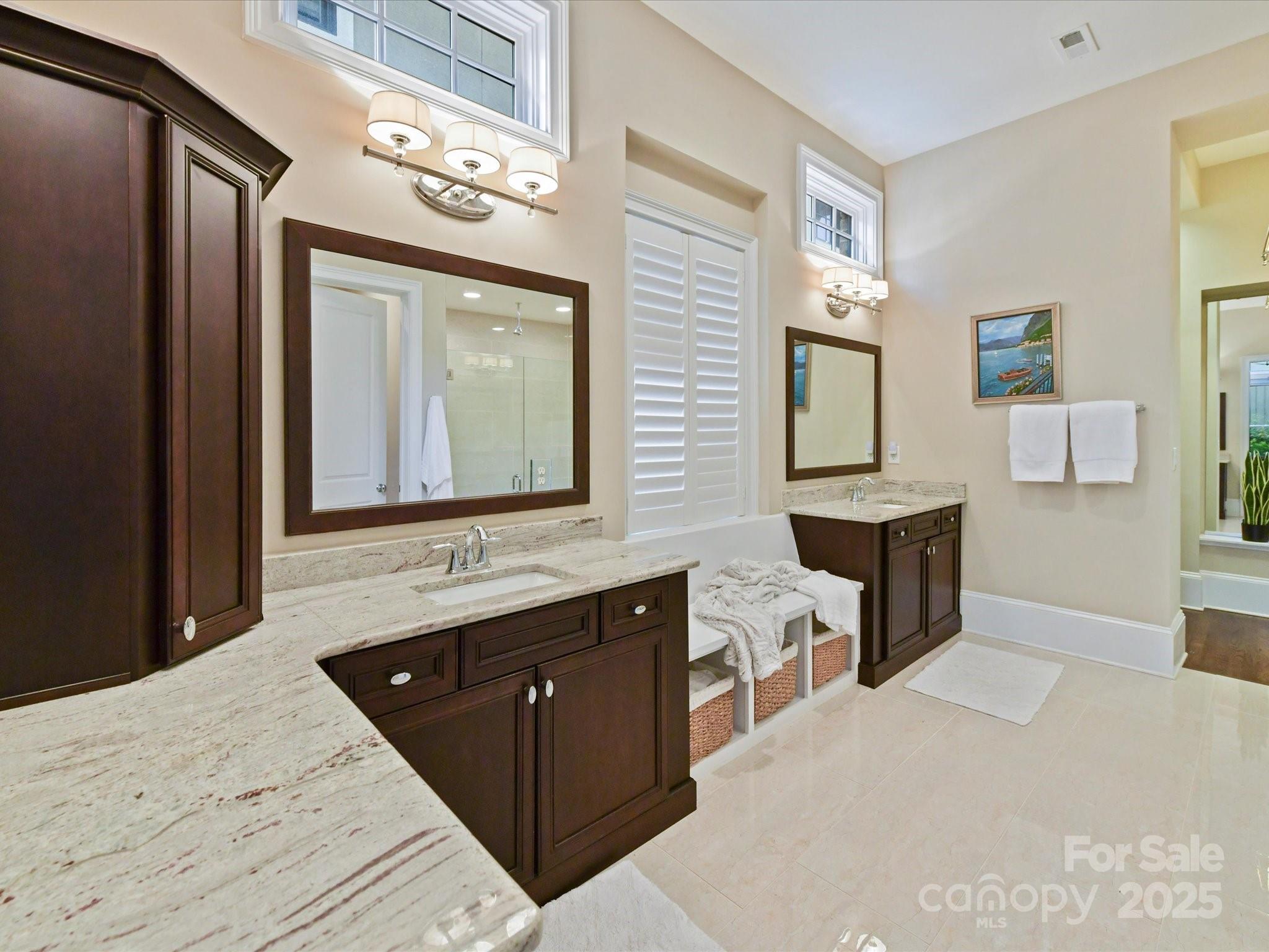 Avignon at Southpark - Residential