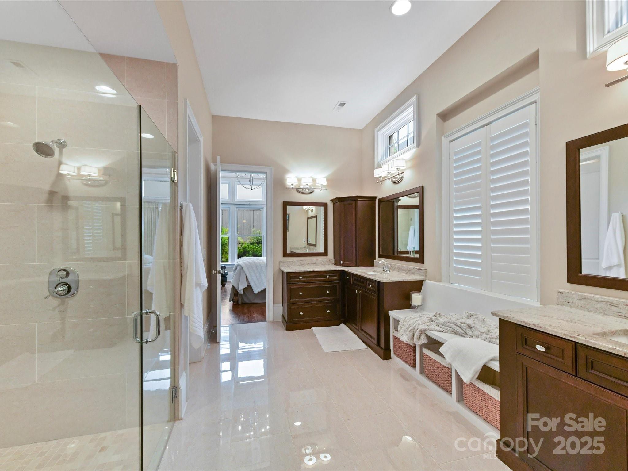 Avignon at Southpark - Residential