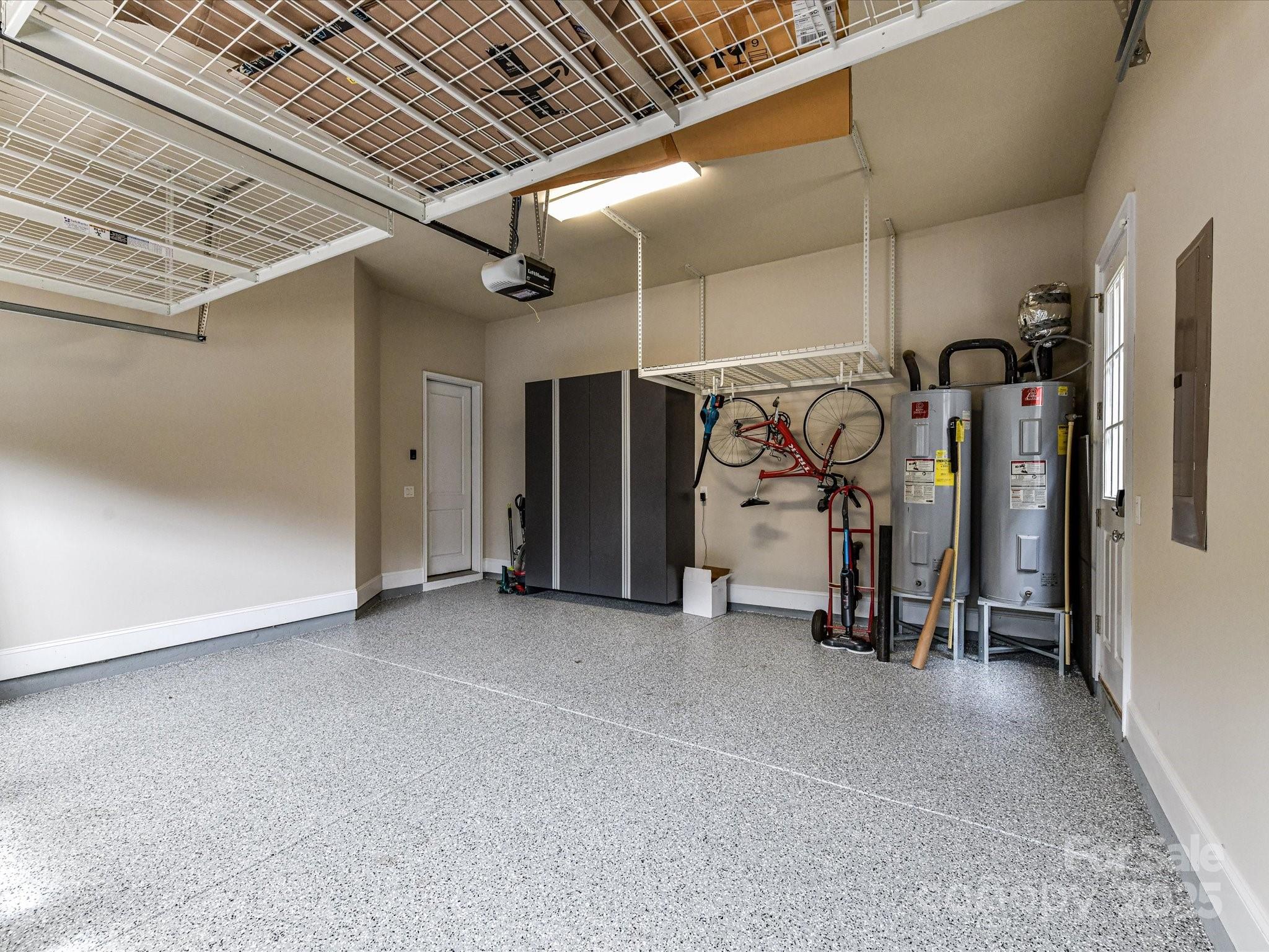 Avignon at Southpark - Residential