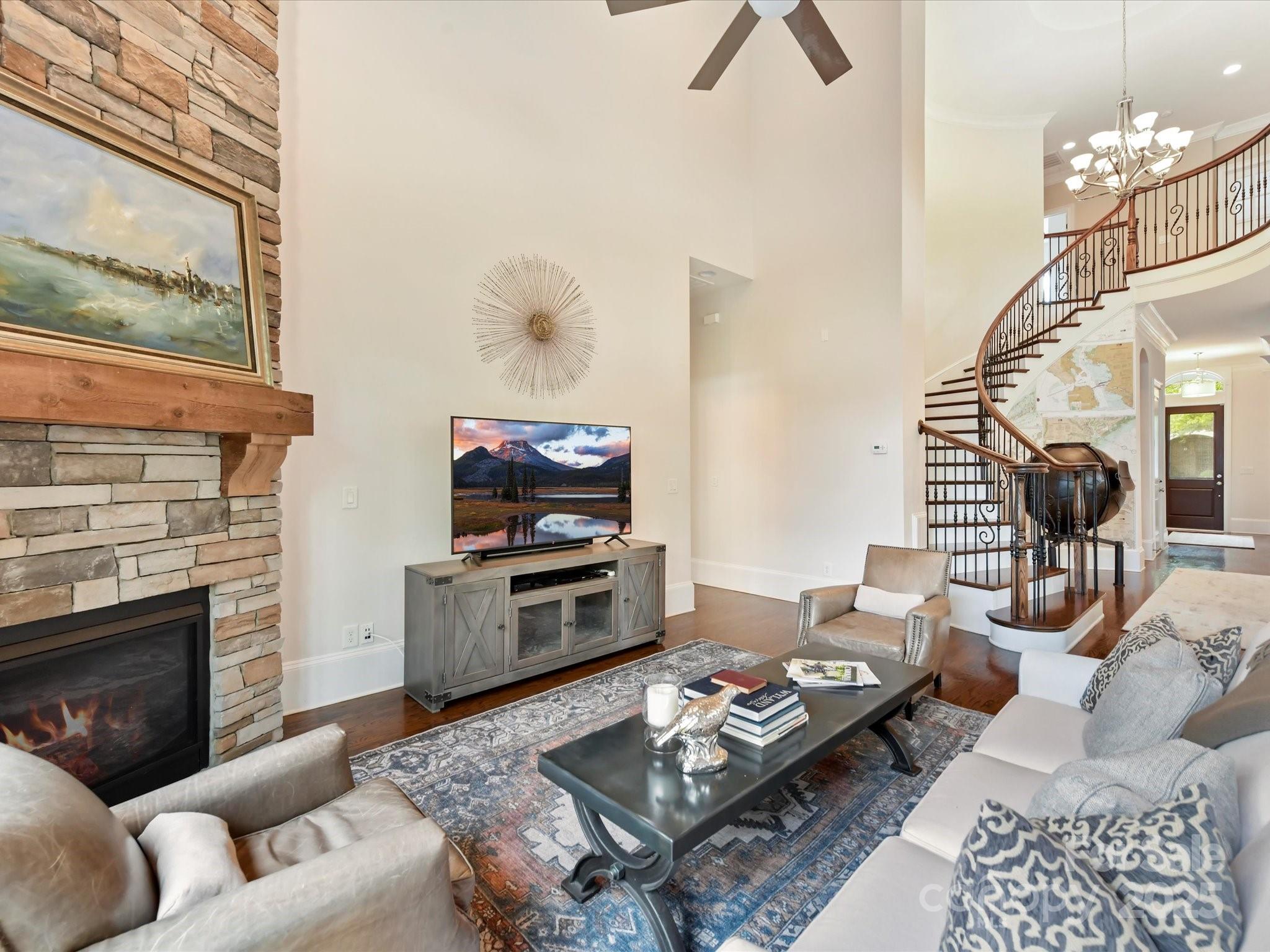 Avignon at Southpark - Residential