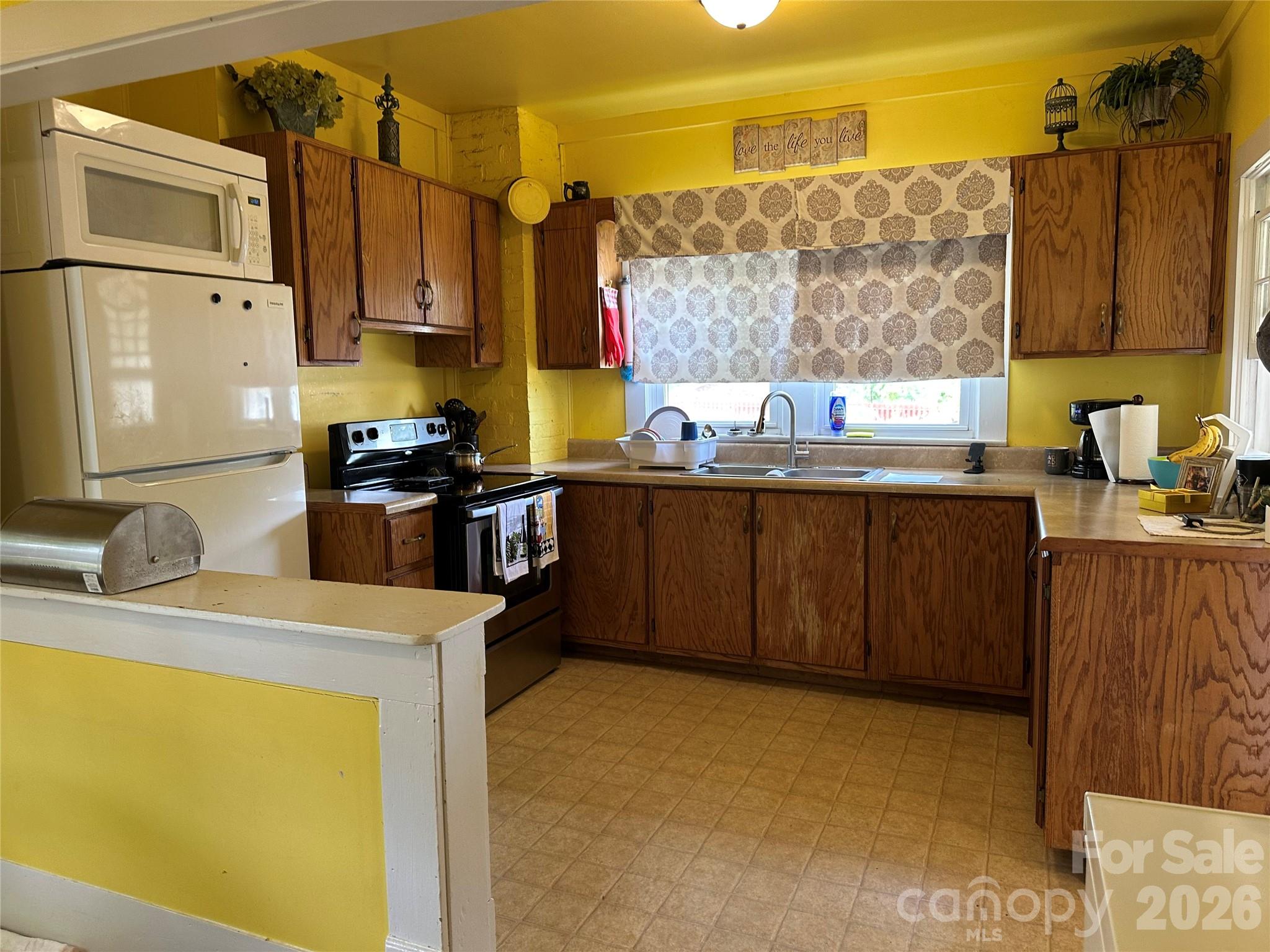 5149 Boone Trail