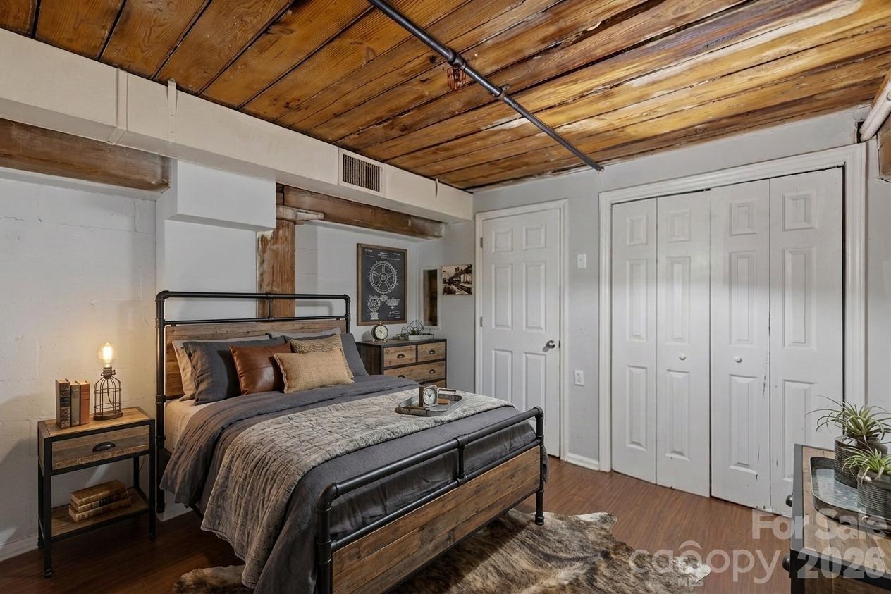 FoxRidge Lofts - Residential