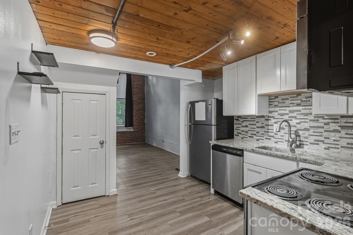 FoxRidge Lofts - Residential