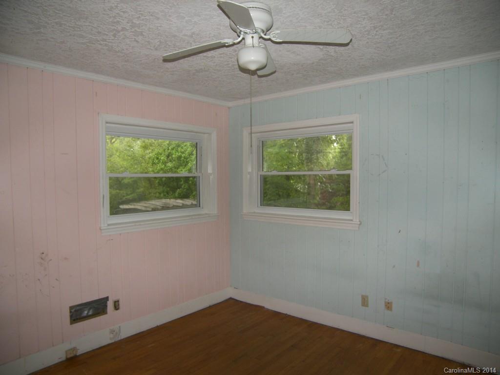 Marlwood Acres - Residential