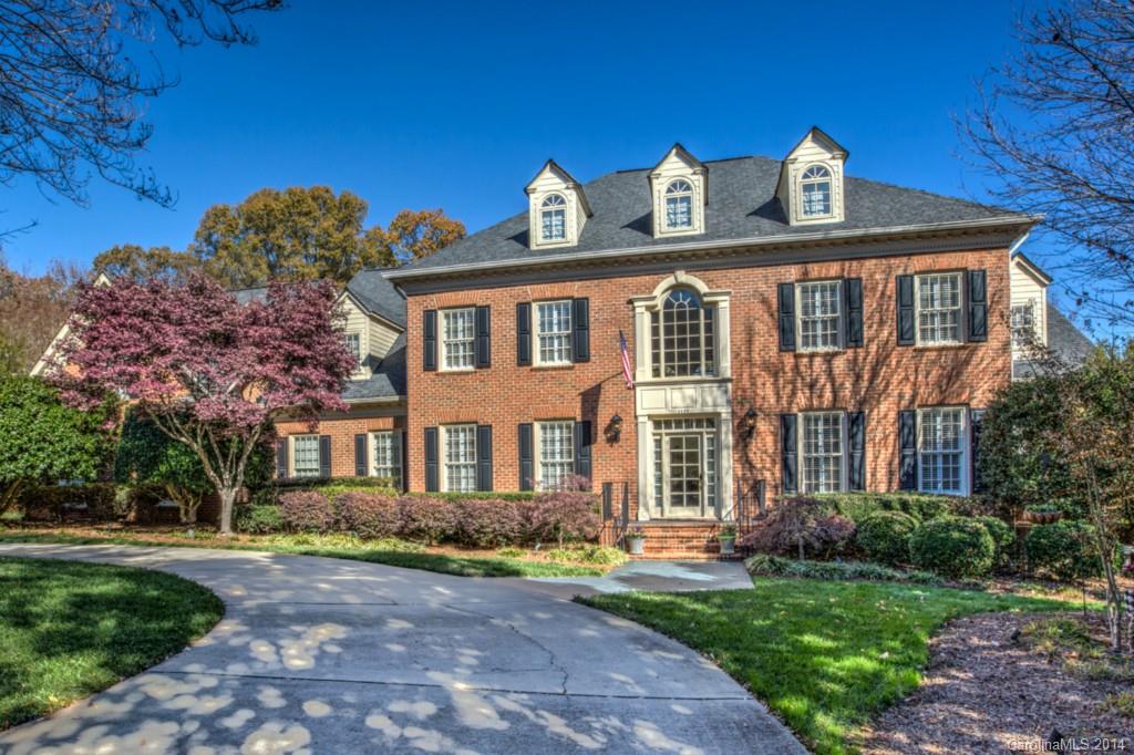 Hampton Manor - Residential