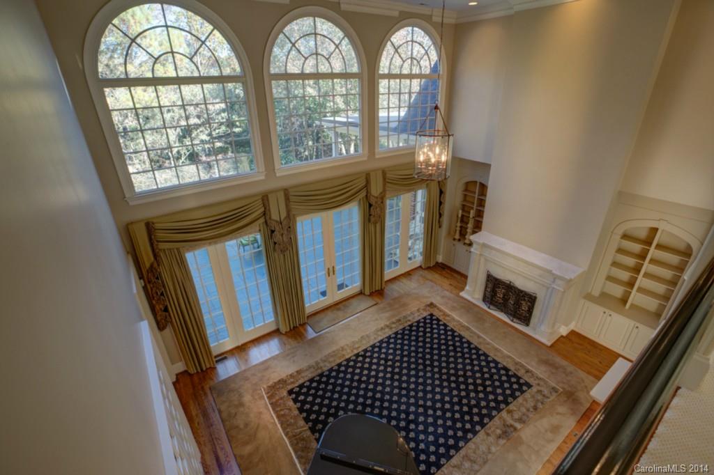 Hampton Manor - Residential