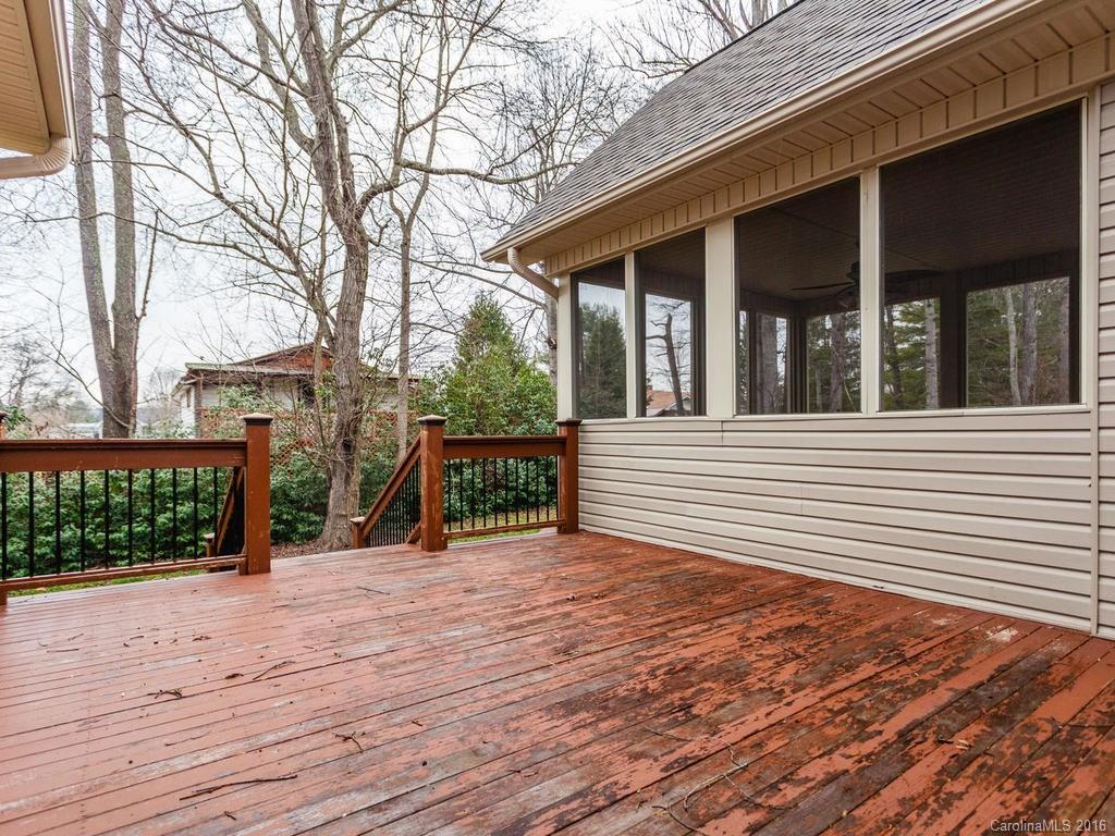 Holcombe Woods - Residential