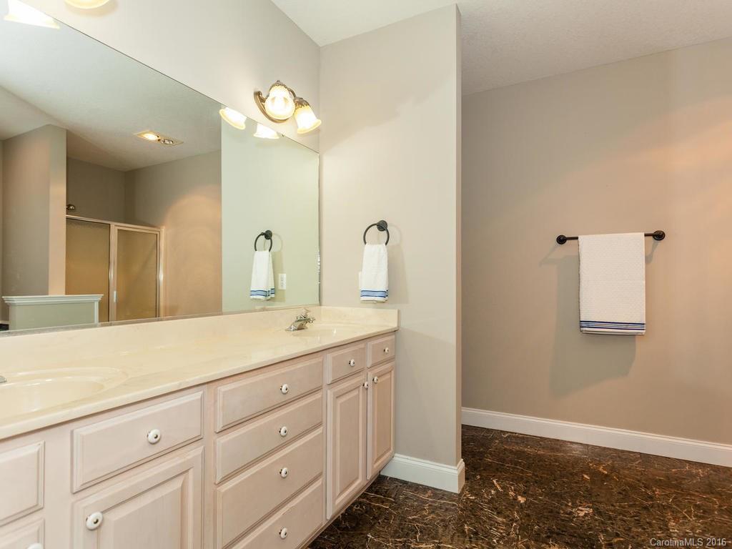 Holcombe Woods - Residential