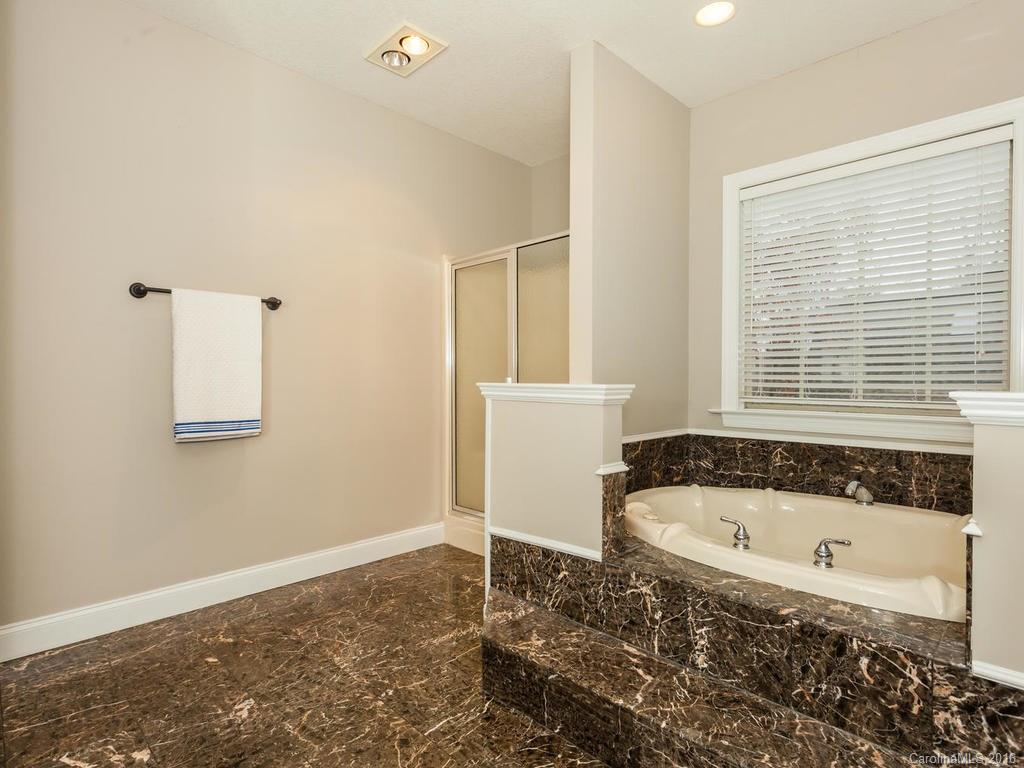 Holcombe Woods - Residential