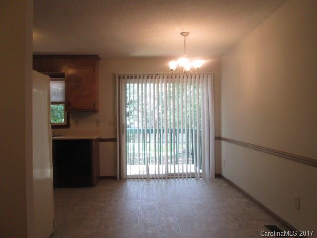 Hillandale Acres - Residential Lease