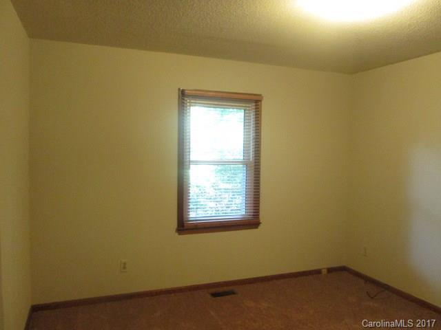 Hillandale Acres - Residential Lease