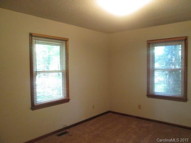 Hillandale Acres - Residential Lease