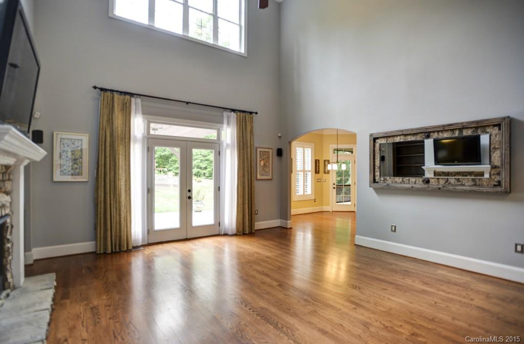 Pebble Bay - Residential