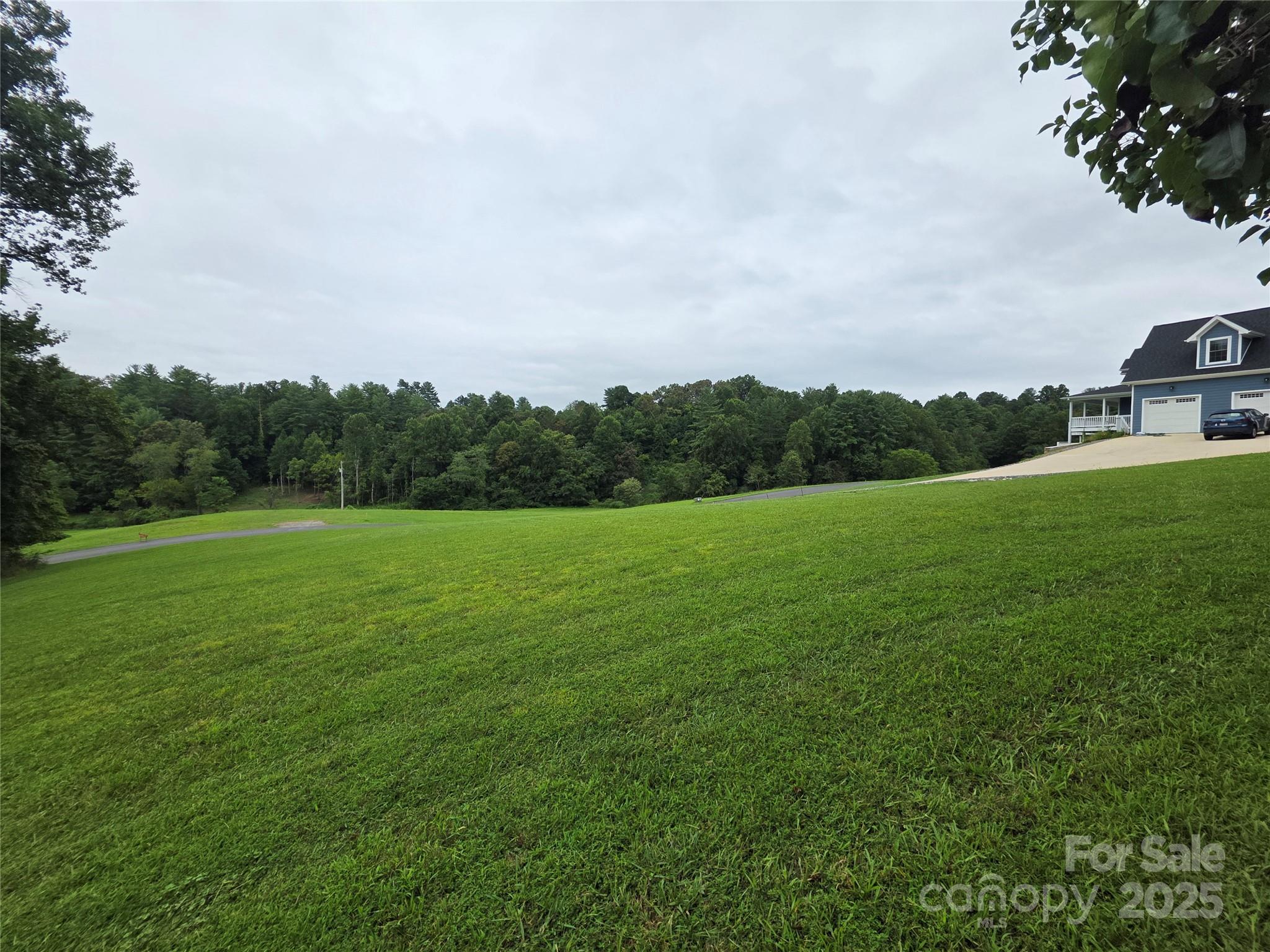 1020 Settlers Trail 30