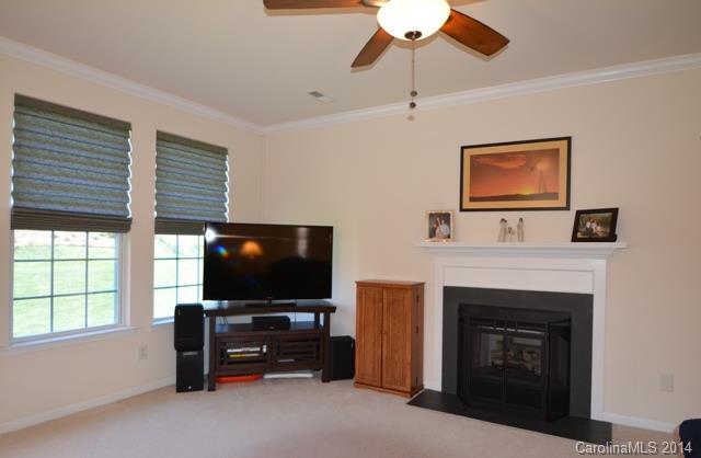 Old Stone Crossing - Residential