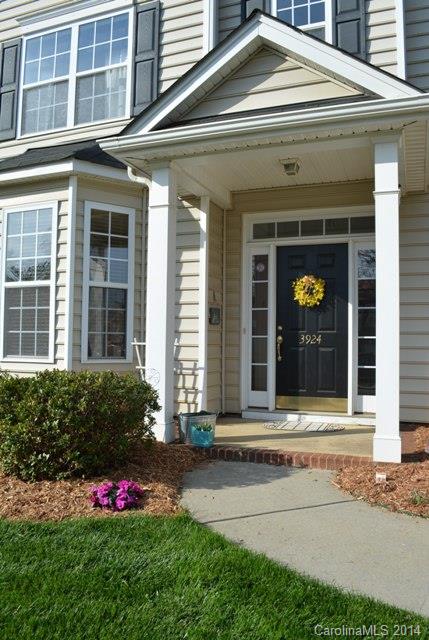 Old Stone Crossing - Residential