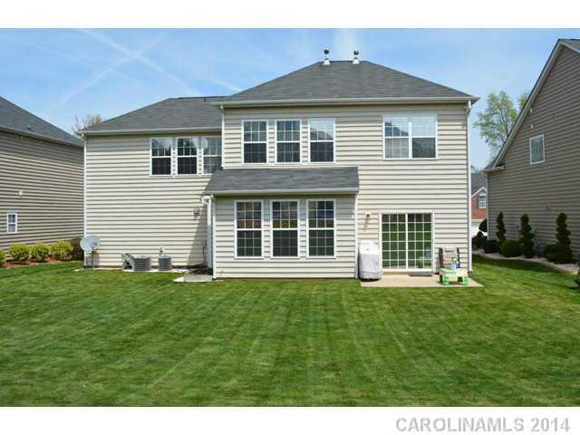 Old Stone Crossing - Residential