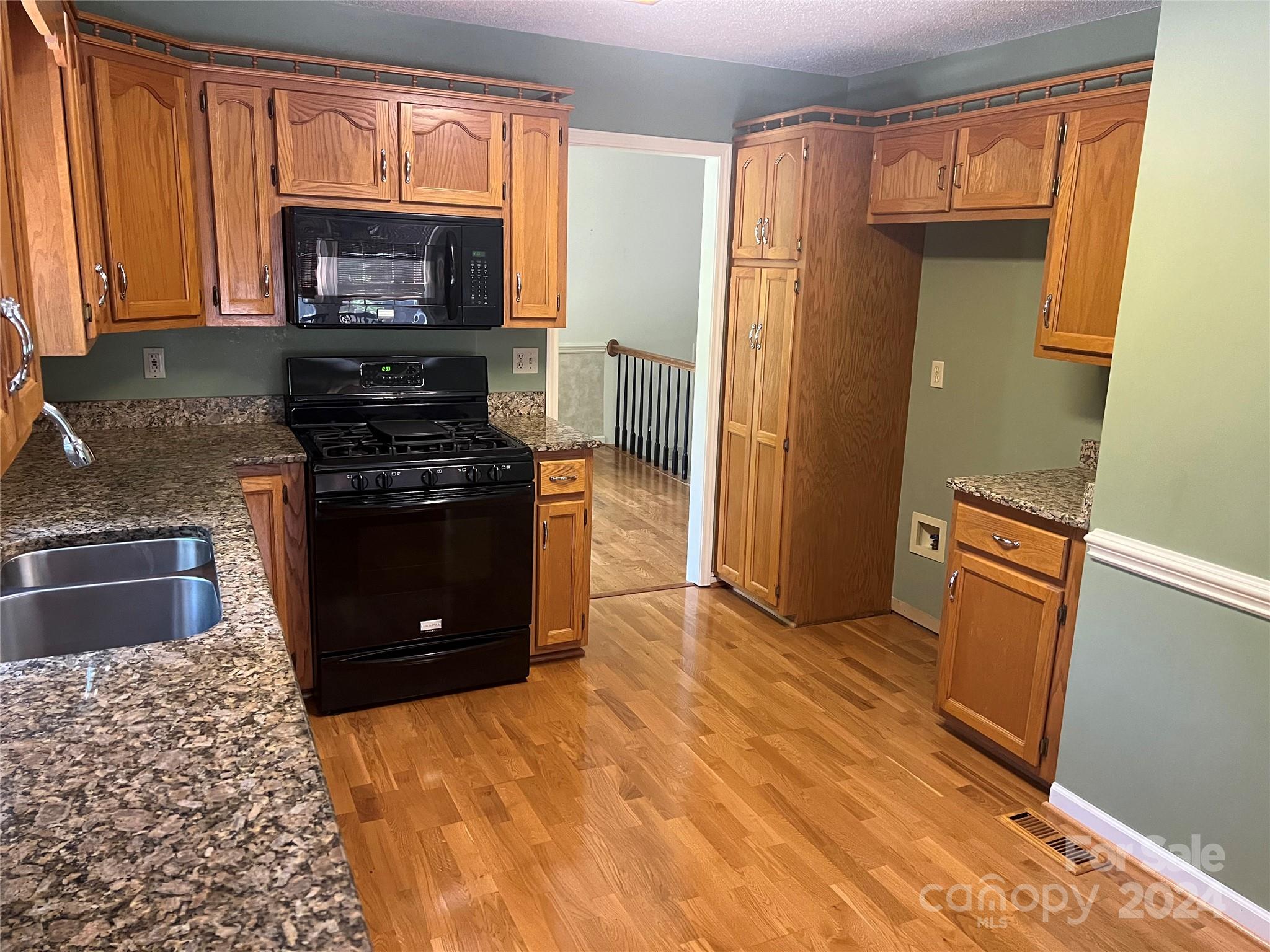 Plaza Ridge - Residential