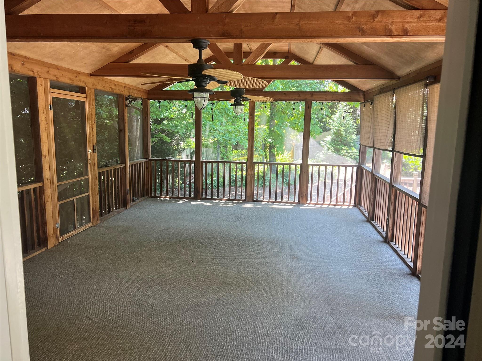 Plaza Ridge - Residential