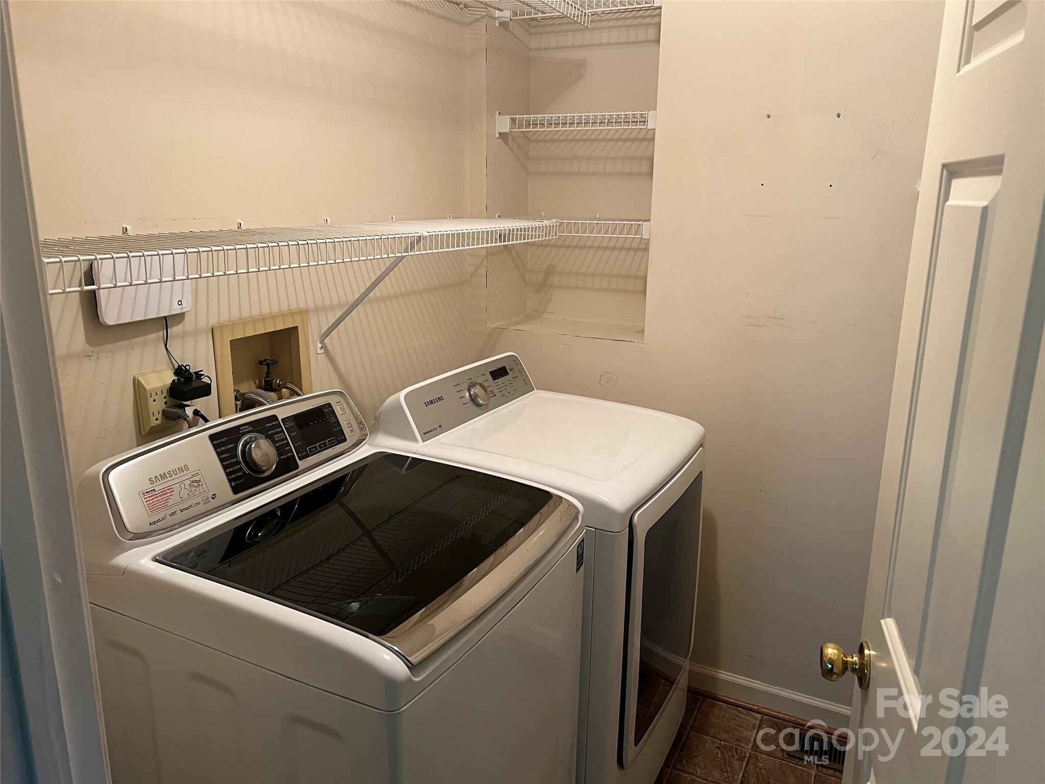 Plaza Ridge - Residential